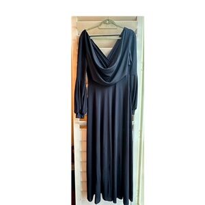 New No Tags Joy Folie Sloan Maxi Dress Navy, Size S fits like M
